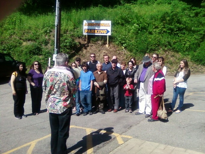 The extras show up to Sunny Jim's in Emsworth, Pa. https://www.facebook.com/sunnyjims